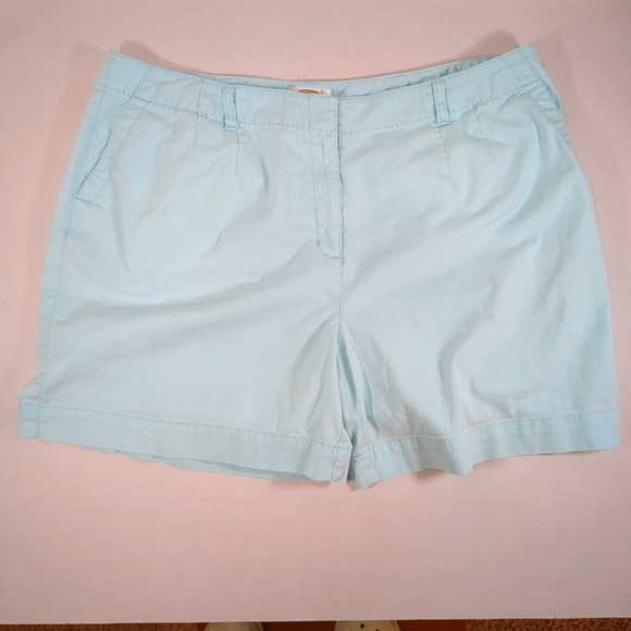 Talbots Petite Stretch Women's Blue Shorts   , Size 18W - Picture 1 of 5